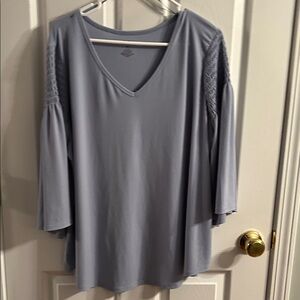 EVRI Women's Long Sleeve V-Neck Top in Light Blue